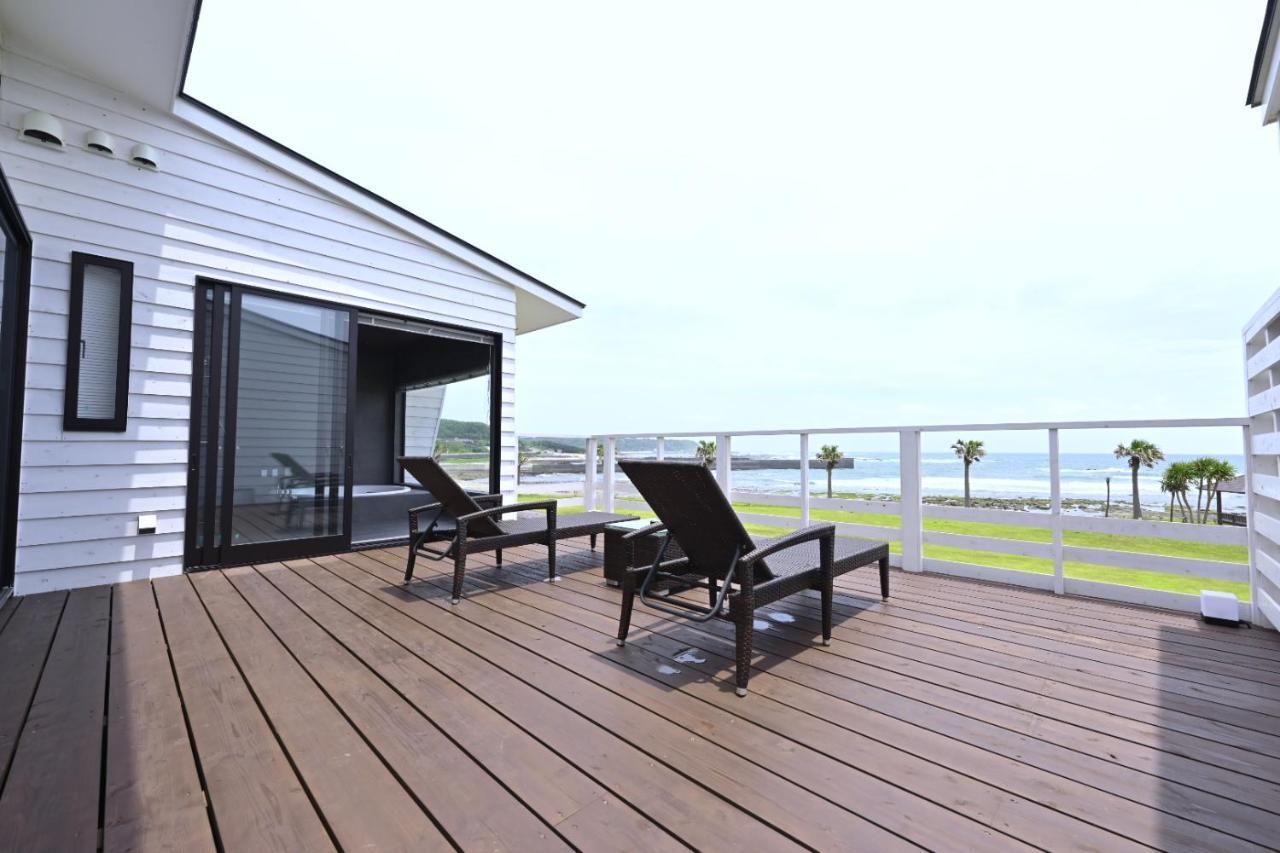 Zeus Beach Park Nishinoomote Bagian luar foto